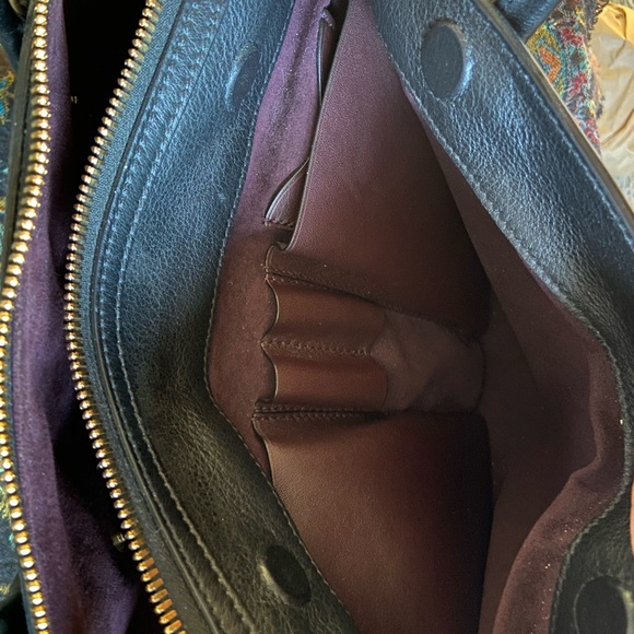 🌸SOLD🌸 Metier Perriand City Small in Black with Gold Hardware - Picture 10 of 12